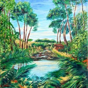 Peinture représentant un étang entouré de pins et d'une végétation abondante, avec une petite cabane en bois au bord de l'eau sous un ciel lumineux.